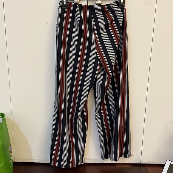 Trousers - Picture 2 of 2